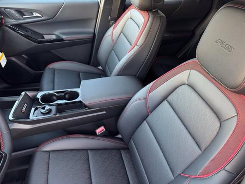 Sterling Gray Metallic 2027 Chevrolet Equinox AWD RS
