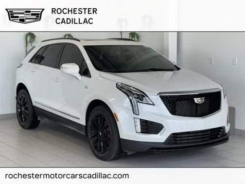 2022 Cadillac XT5 Sport