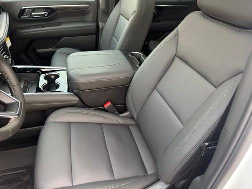 Summit White 2026 Chevrolet Tahoe Z71
