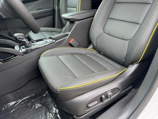 Pear 2026 Chevrolet Trailblazer ACTIV