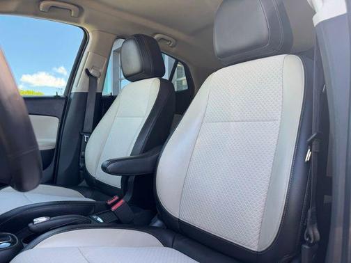 Summit White 2020 Buick Encore Preferred