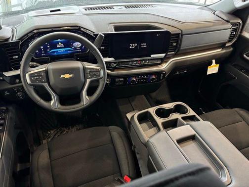 2026 Chevrolet Silverado 3500 LT