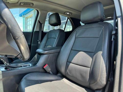 Cayenne Orange Metallic 2020 Chevrolet Equinox L