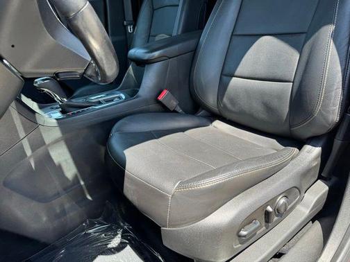 Cayenne Orange Metallic 2020 Chevrolet Equinox L