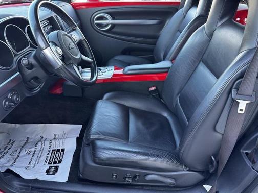 2004 Chevrolet SSR Base