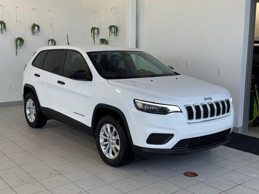 2021 Jeep Cherokee Sport