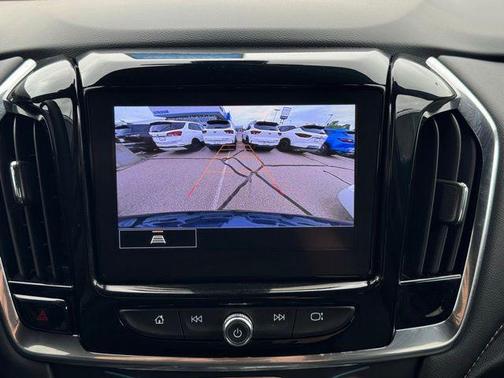 Northsky Blue Metallic 2023 Chevrolet Traverse LT Leather