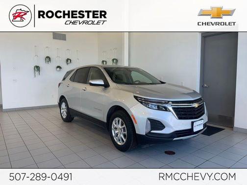 Silver Ice Metallic 2022 Chevrolet Equinox 1LT