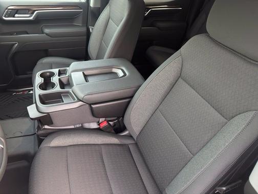 Sterling 2026 Chevrolet Silverado 1500 LT
