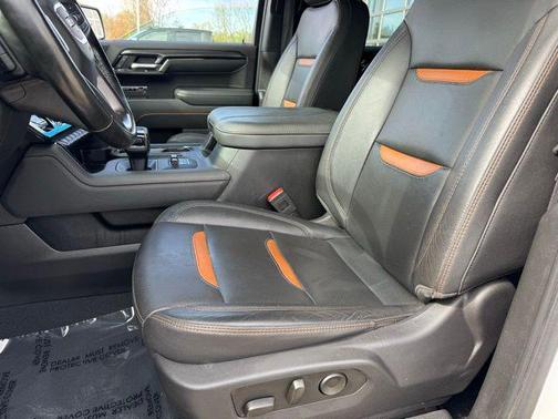 Summit White 2023 GMC Sierra 1500 AT4
