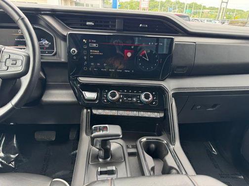 Onyx Black 2024 GMC Sierra 1500 AT4X