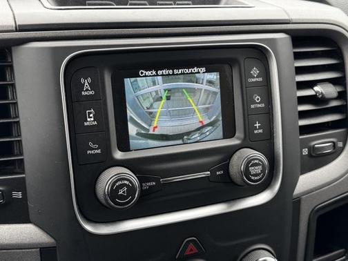 2018 RAM 2500 Tradesman Regular Cab 4x4 8' Box