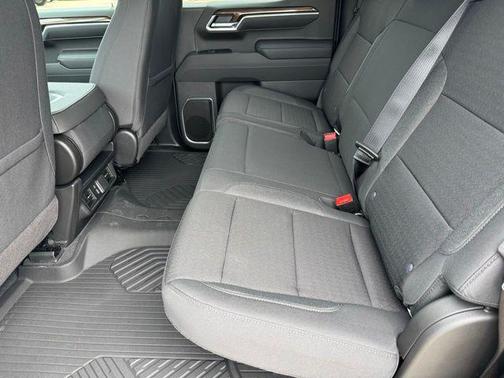 Summit White 2026 Chevrolet Silverado 1500 LT