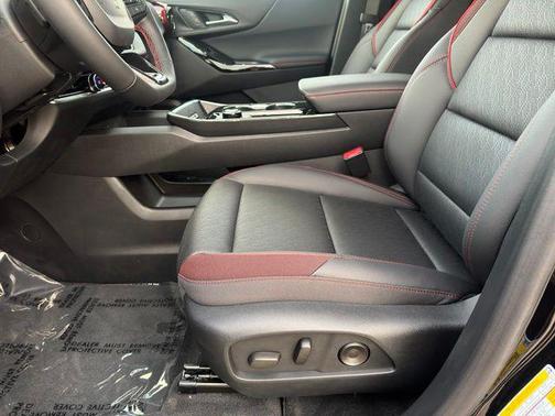 Mosaic Black Metallic 2027 Chevrolet Equinox AWD RS