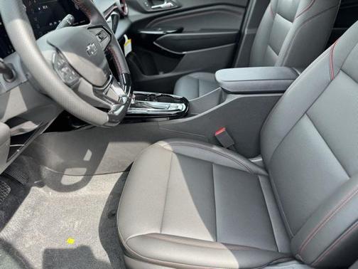 2025 Chevrolet Trax FWD 2RS