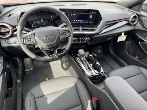 2025 Chevrolet Trax FWD 2RS