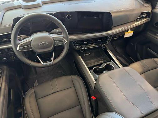 2026 Chevrolet Tahoe 4WD RST