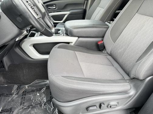 2020 Nissan Titan Platinum Reserve