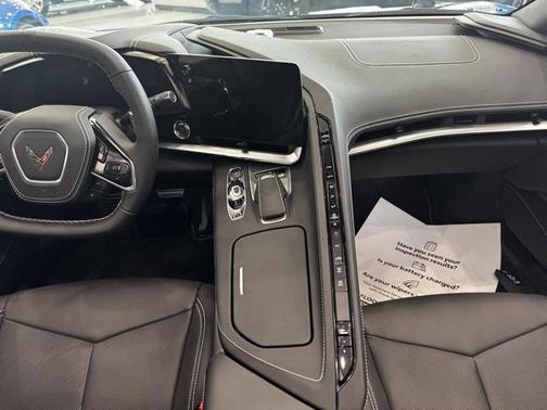 2025 Chevrolet Corvette Stingray w/1LT