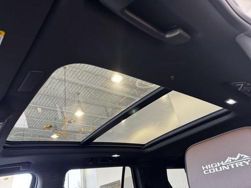 2026 Chevrolet Tahoe 4WD High Country