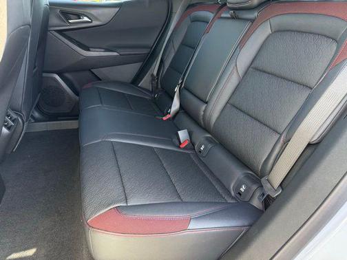 Polar White 2026 Chevrolet Equinox AWD RS