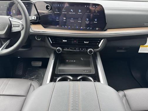 2025 Chevrolet Tahoe 4WD High Country