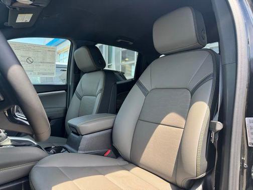 Black 2026 Chevrolet Colorado ZR2