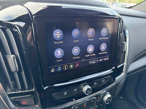 Radiant Red Tintcoat 2023 Chevrolet Traverse LT Leather