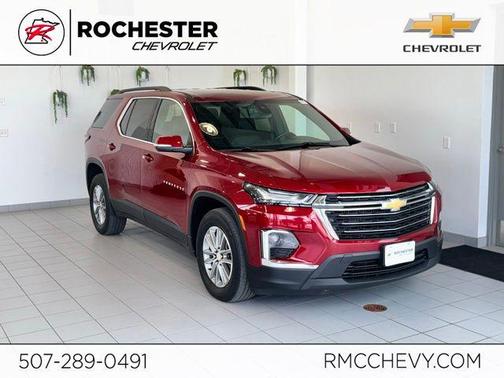 Radiant Red Tintcoat 2023 Chevrolet Traverse LT Leather