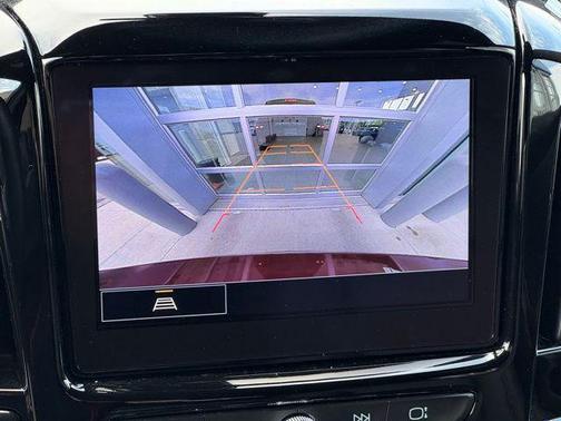 Radiant Red Tintcoat 2023 Chevrolet Traverse LT Leather
