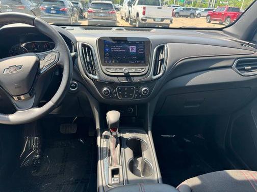 Cherry Red Tintcoat 2022 Chevrolet Equinox AWD RS