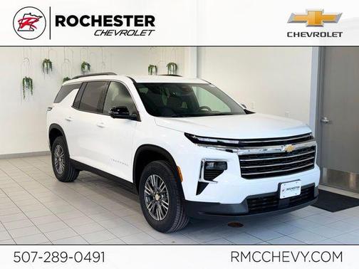 Summit White 2026 Chevrolet Traverse LT