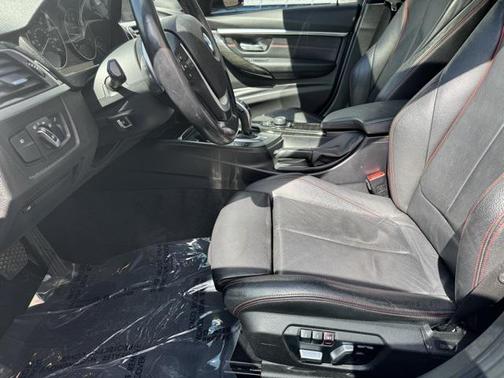 2018 BMW 330 xDrive
