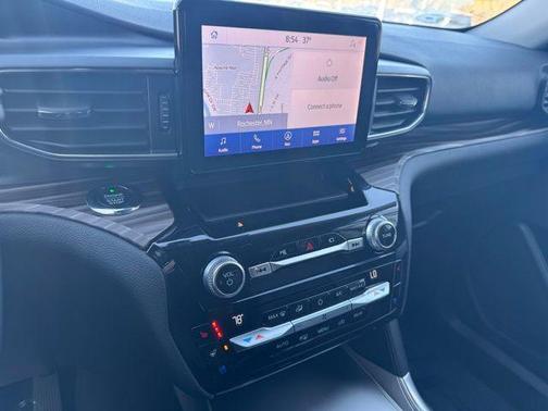 Blue Metallic 2021 Ford Explorer Limited