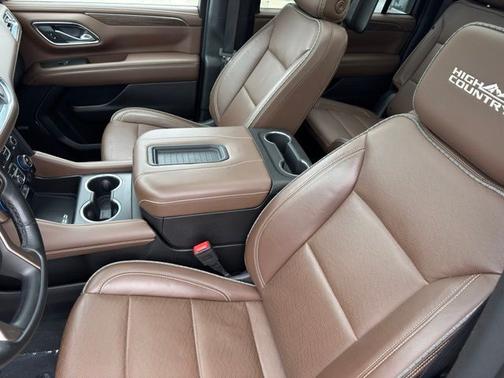 Pearl 2023 Chevrolet Suburban High Country