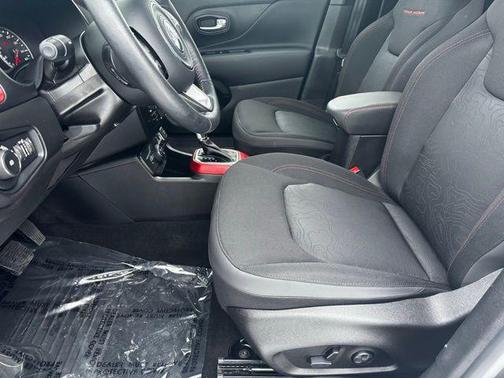 2019 Jeep Renegade Trailhawk