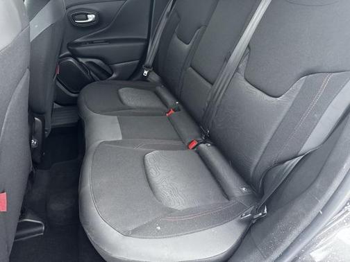 2019 Jeep Renegade Trailhawk