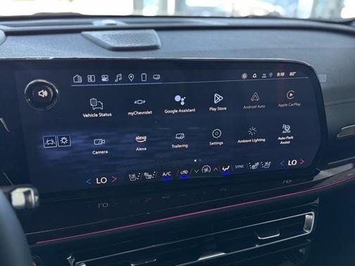 2025 Chevrolet Traverse RS