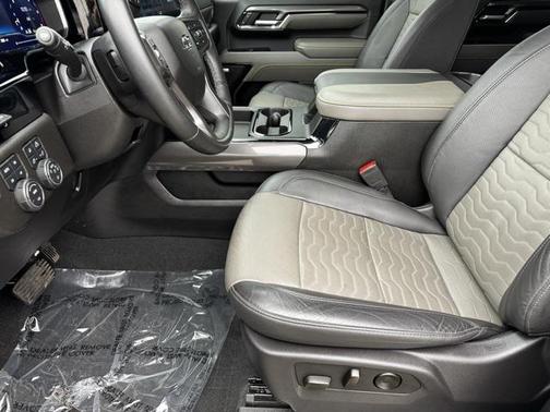 2024 Chevrolet Silverado 2500 4WD Crew Cab Standard Bed ZR2