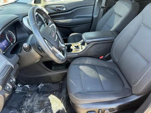 2021 GMC Acadia AWD SLE