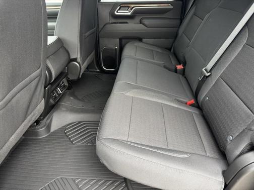 2026 Chevrolet Silverado 3500 LT