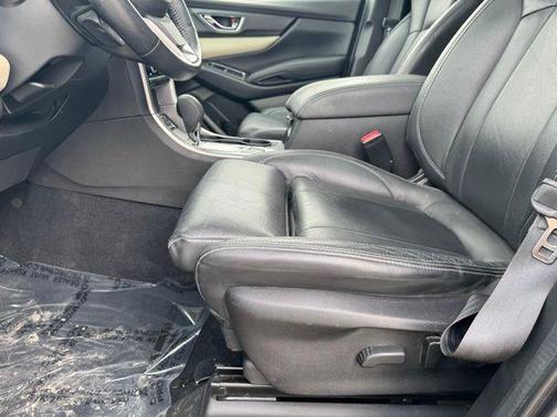 Gray Metallic 2021 Subaru Ascent Limited 7-Passenger
