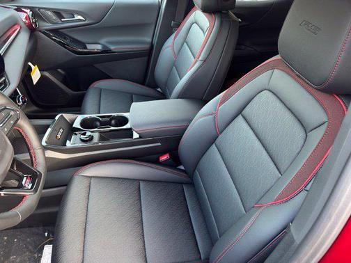 Radiant Red Tintcoat 2027 Chevrolet Equinox AWD RS