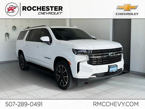 Summit White 2022 Chevrolet Suburban RST