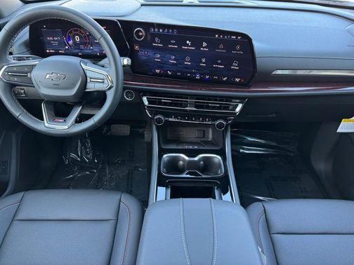 Lakeshore Blue 2026 Chevrolet Traverse AWD Z71