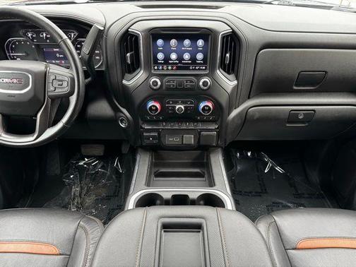 2022 GMC Sierra 2500 AT4