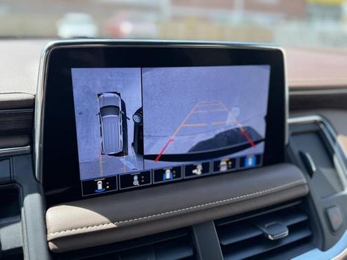 2021 Chevrolet Suburban 4WD High Country