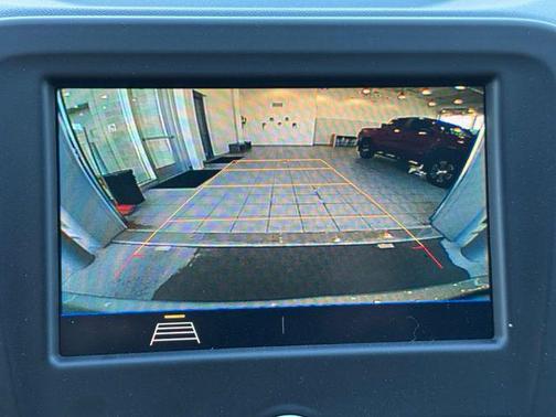 Silver Ice Metallic 2021 Chevrolet Equinox 1LT