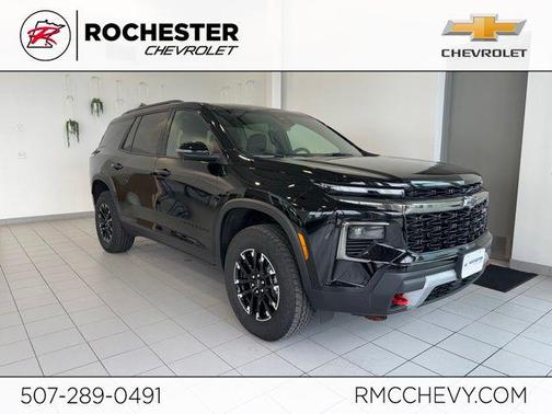 Black Metallic 2024 Chevrolet Traverse AWD Z71