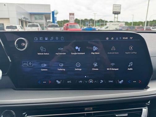 Mosaic Black Metallic 2026 Chevrolet Traverse LT